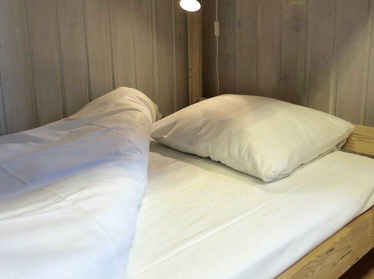 Четырехместный номер эконом класса с общей ванной комнатой, Camp Lillehammer