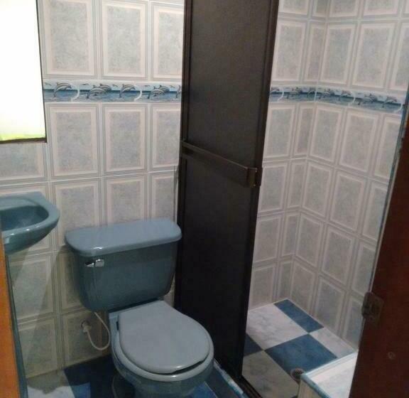 Habitació Triple Estàndard, Ejecutivo Imperial