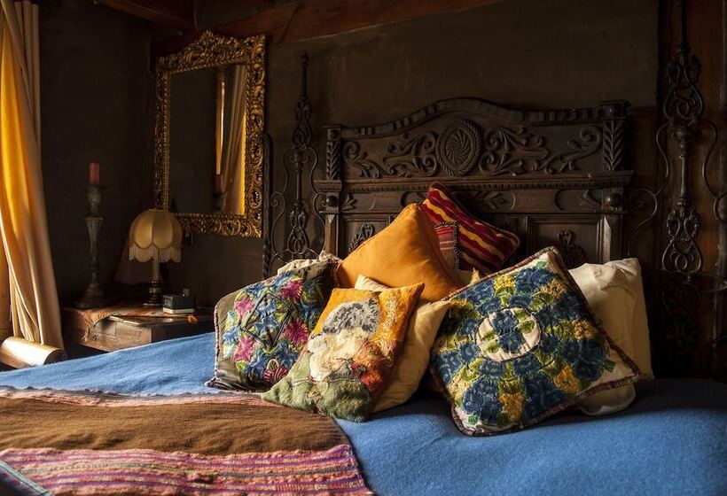 سوئیت با بالکن, Hacienda Rumiloma By Rotamundos