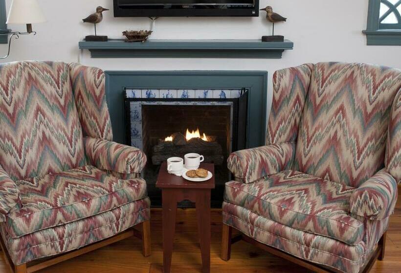 キングサイズベッドのスタンダードルーム, Inn At Osprey Point
