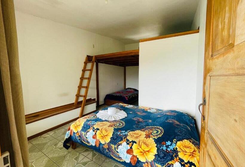 Семейный Номер Вид на Горы, Cabinas Nuestra Kasa