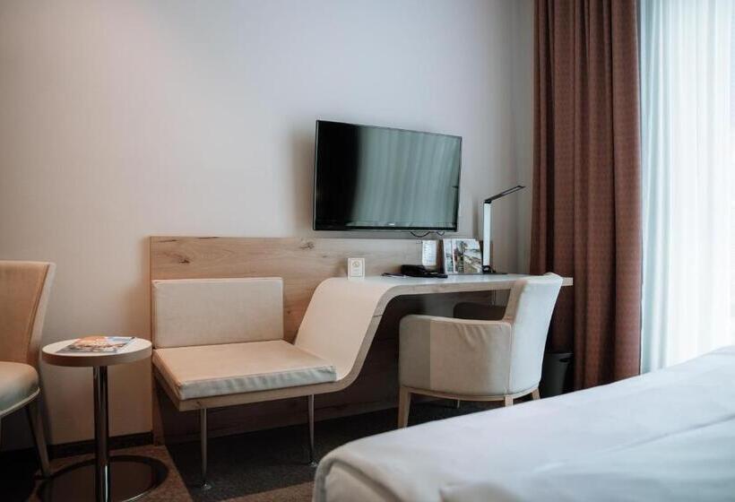 Номер бизнес-класса, Centrale Hotel Und Restaurant