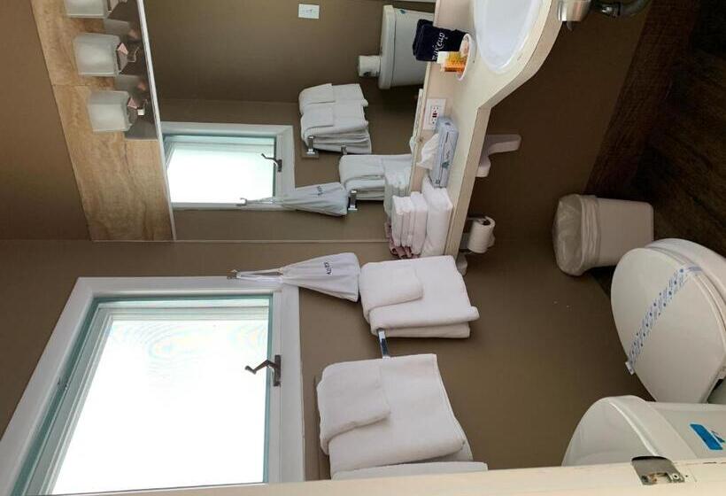 Стандартный Номер Кровать Кинг, Beachfront Inn