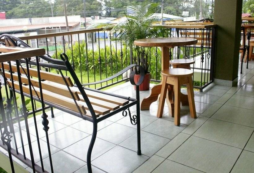 기본룸, Fas B&b