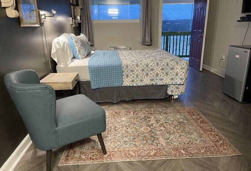 Номер Deluxe, Lake Anna