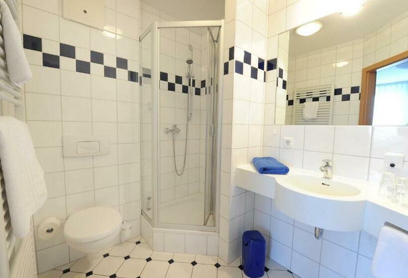 Номер Стандарт, Landhotel Gasthof Krone