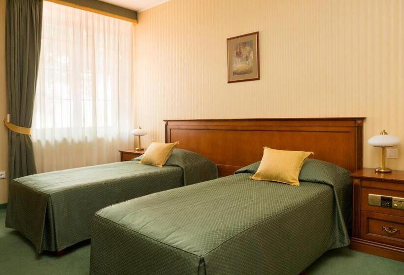 Номер Стандарт, Stacja Nowa Gdynia Bed & Breakfast