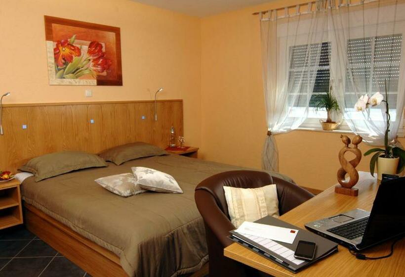 디럭스 룸, Wolfshotel Am Arendsee
