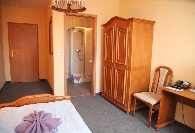 标准间, Wolfshotel Am Arendsee