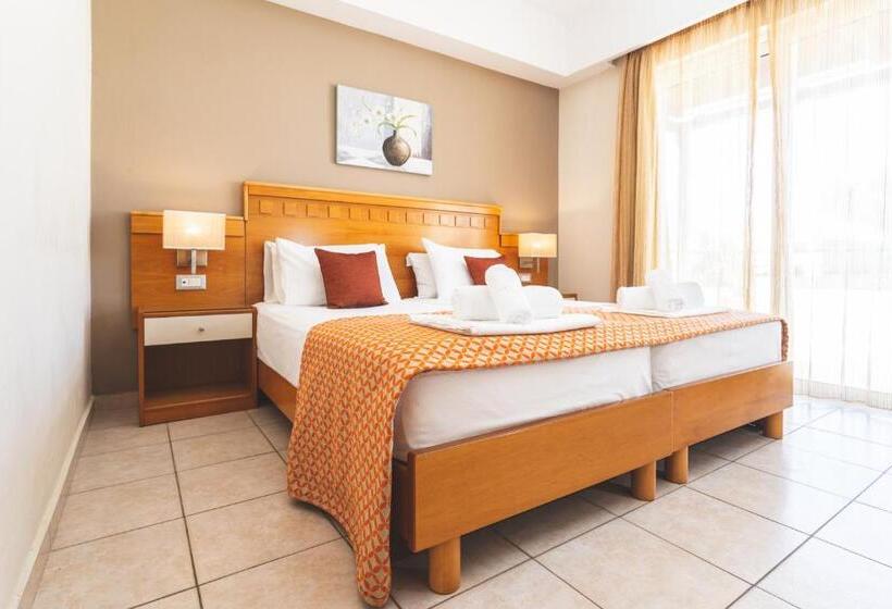 Apartament 2 Dormitoare Superior, Helios Apartments