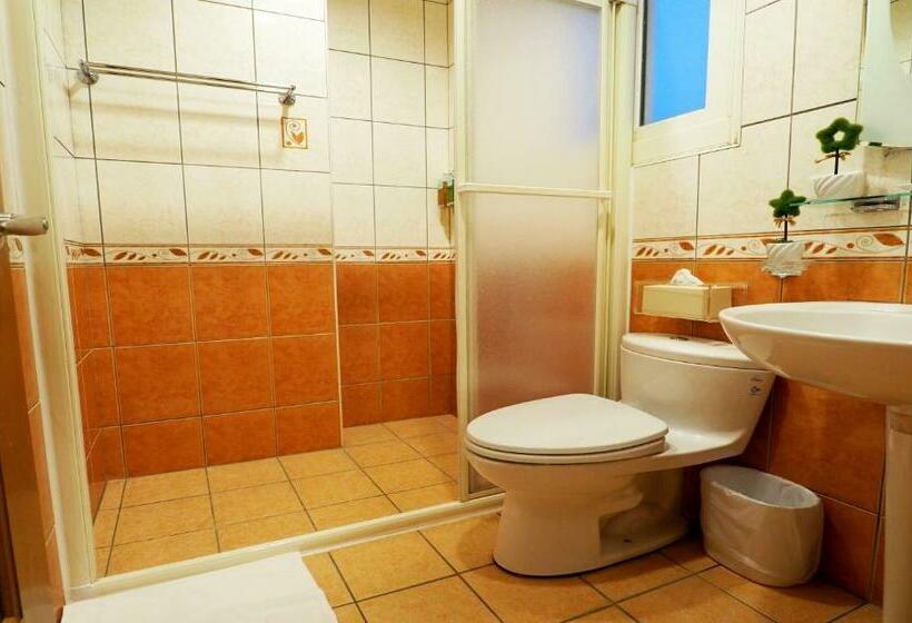 اتاق استاندارد چهار تخته, Nature House Homestay