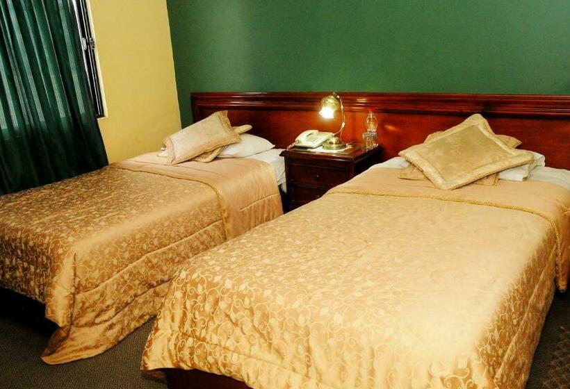 Номер Стандарт, Colony Inn