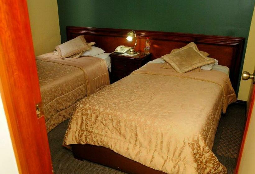 Номер Стандарт, Colony Inn