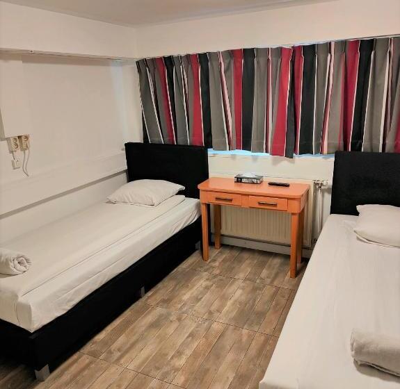 带共用浴室的标准房间, Holland Lodge