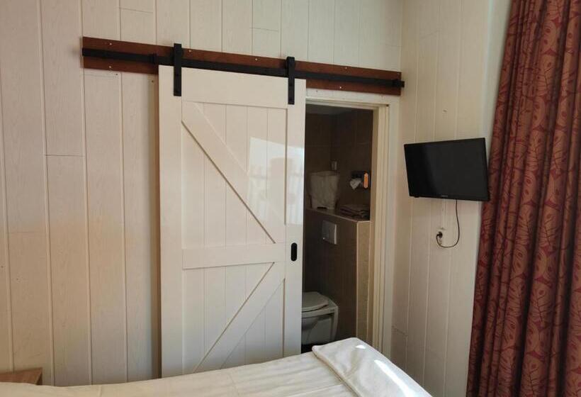 标准间, Holland Lodge