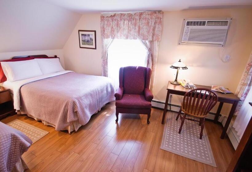 Номер Стандарт 2 Двуспальные Кровати, The Harbour House