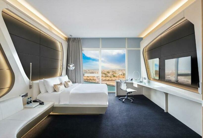 اتاق دلوکس با تخت کینگ و چشم‌انداز, V Hotel Dubai, Curio Collection By Hilton