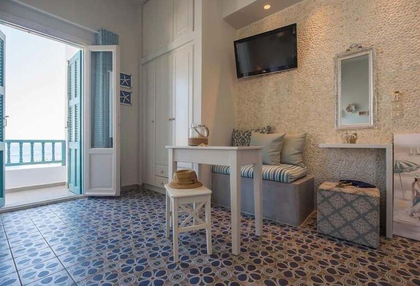 Студия Deluxe, Aphrodite Studios