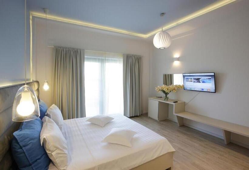 اتاق سوپریور با بالکن, Nautic Luxury Club