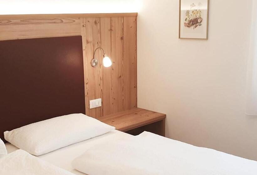 Апартаменты 1 Спальня Нижний Этаж, Residence Majarai