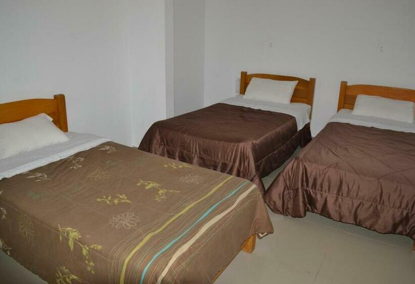스탠다드 트리플 룸, Residencial Los Frayles
