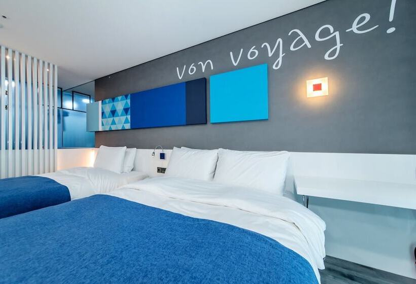Номер Deluxe Вид на Море, Co Op City Hotel Seongsan