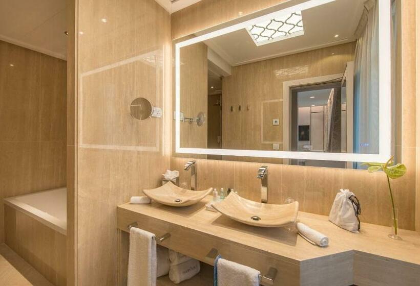 デラックススイート, Gran Hotel Miramar Gl