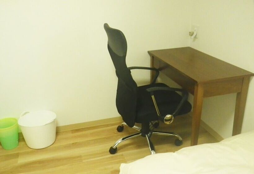 غرفة قياسية, B&b Nagomi