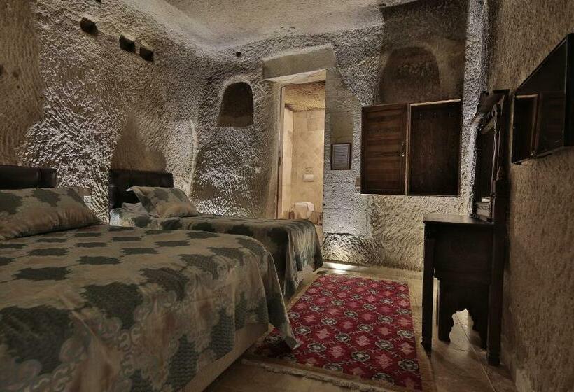 スタンダードルーム, Shoestring Cave House