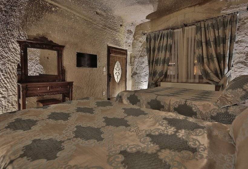 اتاق استاندارد, Shoestring Cave House
