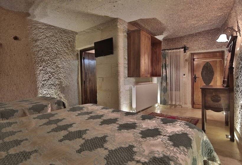 اتاق استاندارد, Shoestring Cave House