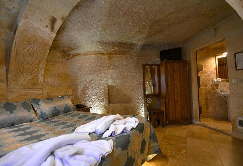 اتاق استاندارد با بالکن, Shoestring Cave House