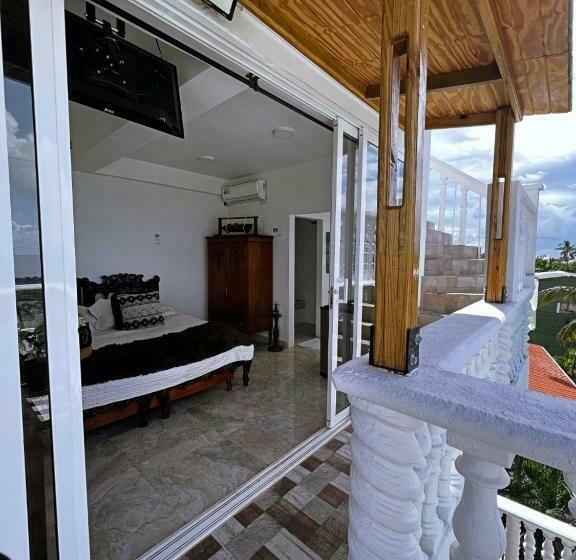 Deluxe Junior Suite, Sunset Paradise