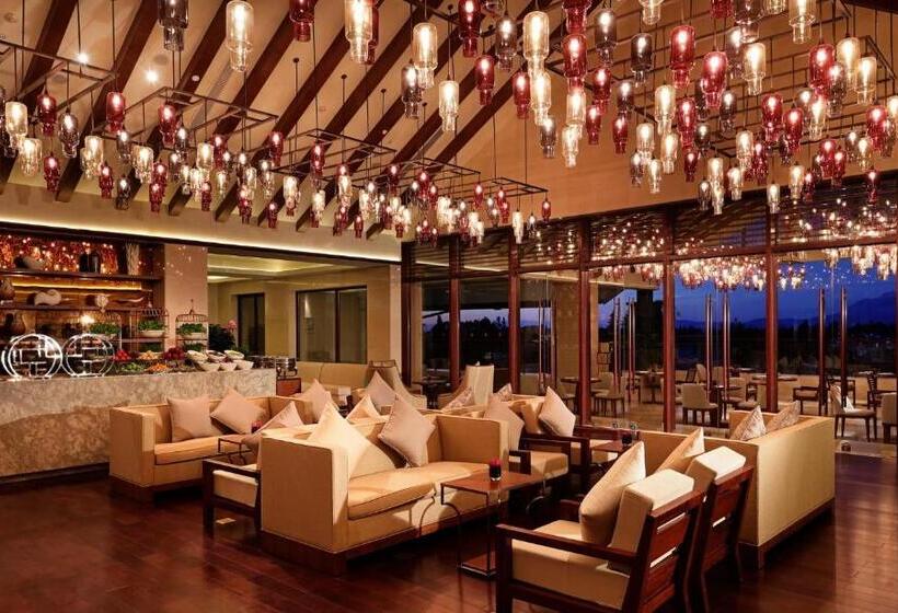 Стандартный Номер Кровать Кинг, Hualuxe Hotels & Resorts Kunming, An Ihg