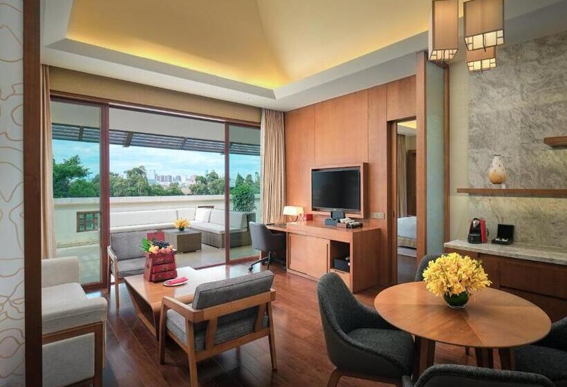 Люкс Кровать Кинг, Hualuxe Hotels & Resorts Kunming, An Ihg