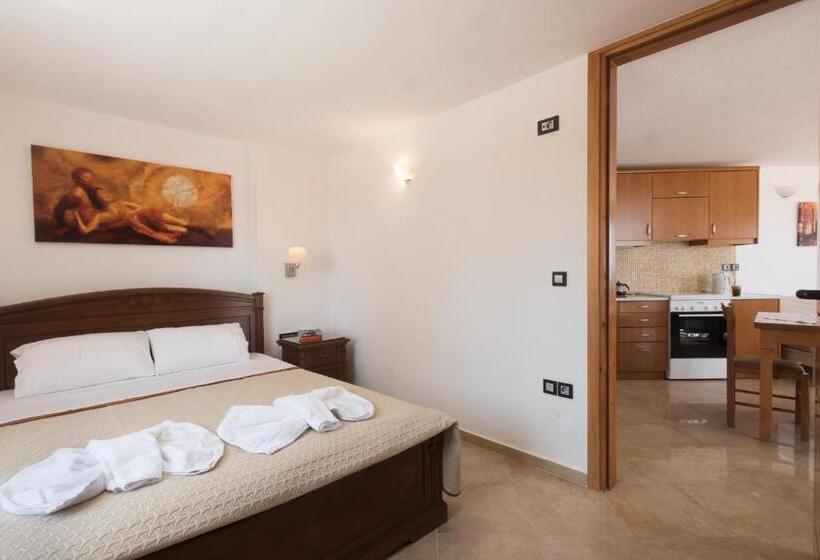 Апартаменты Deluxe 1 Спальня, Mythos Beach Hotel Apartments