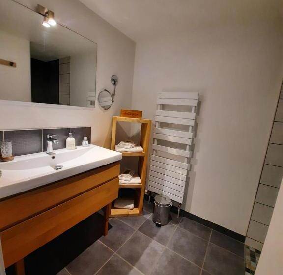 Номер Стандарт с Террасой, Au Cœur Des Lacs   Chambres D Hôtes