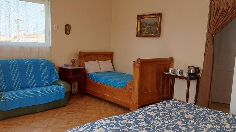Номер Стандарт с Террасой, Chambre D'hôte Fleur De Potager