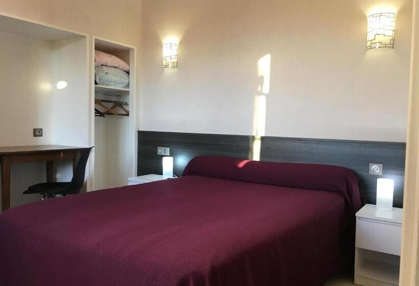 Четырехместный Номер Стандарт, Auberge D Ici Et D Ailleurs