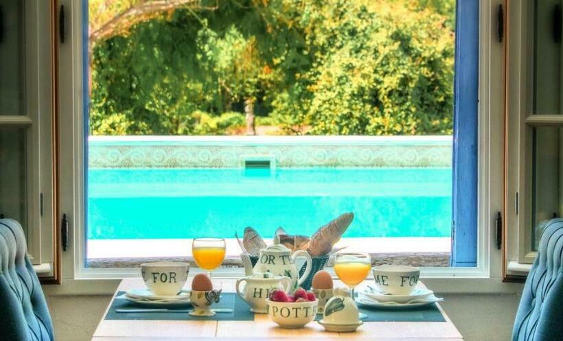 スーペリアールーム, Le Prieuré