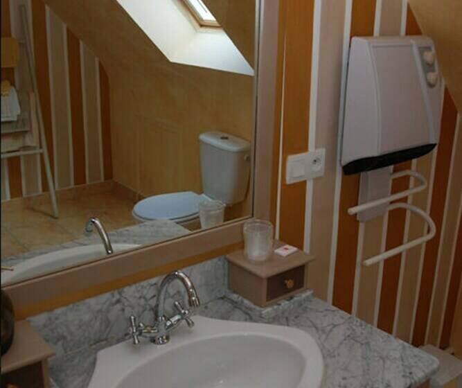Номер Стандарт Трехместный, Maison D Hôtes De Kerzine