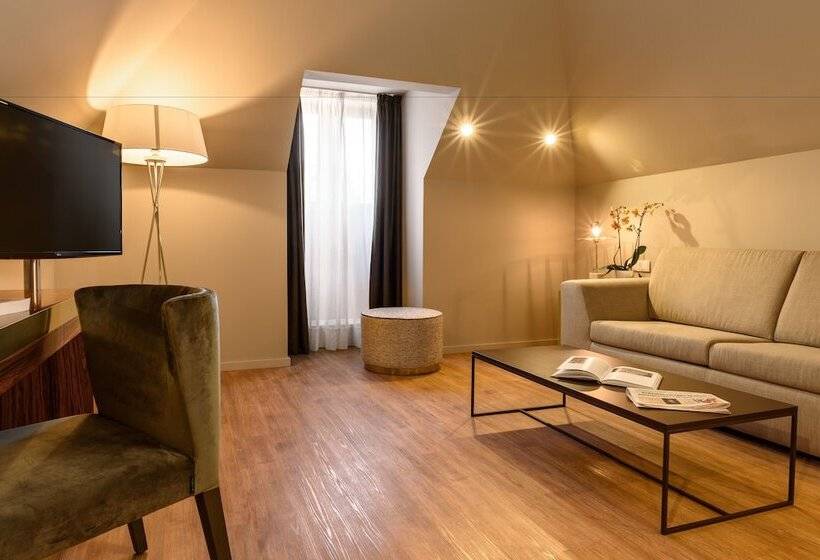 スーペリアールーム, Exe Almada Porto