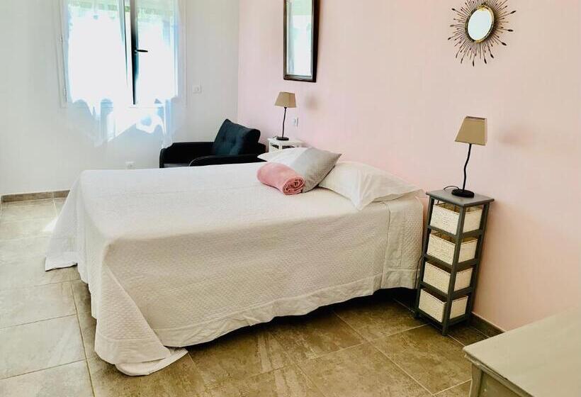 شقة غرفة نوم واحدة بالطابق الأرضى, Mas Saint Ange