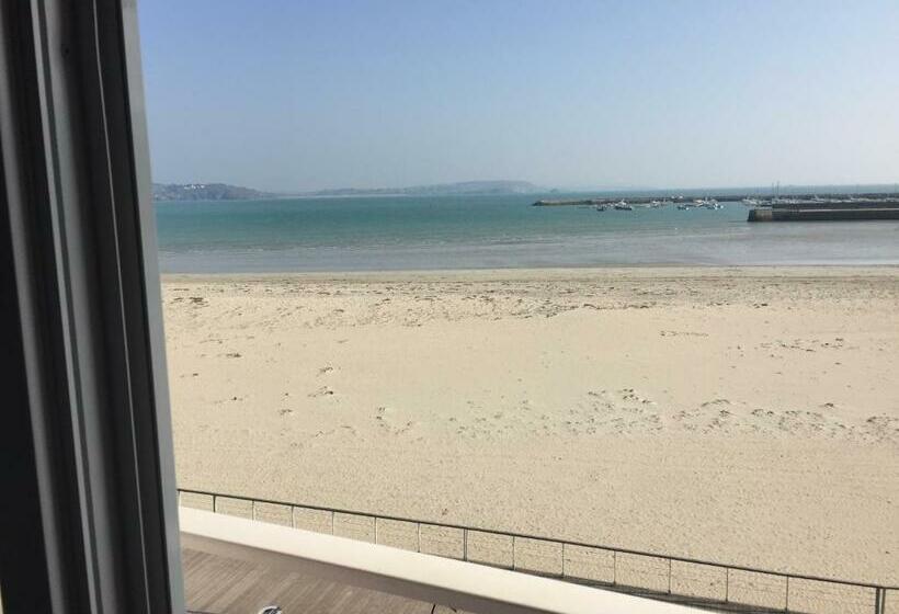 Номер Стандарт Вид на Море, Hôtel & Restaurant De La Plage