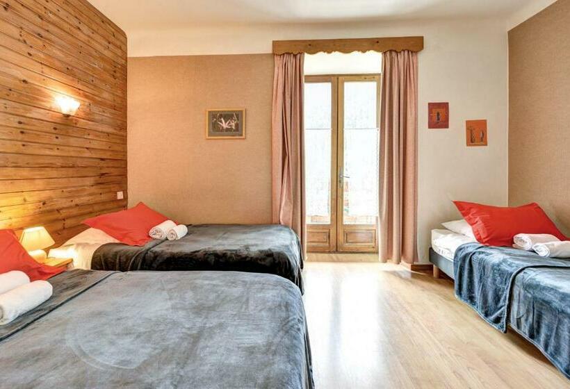 Номер Стандарт Трехместный, Hôtel Restaurant Gîtes Les 5 Saisons