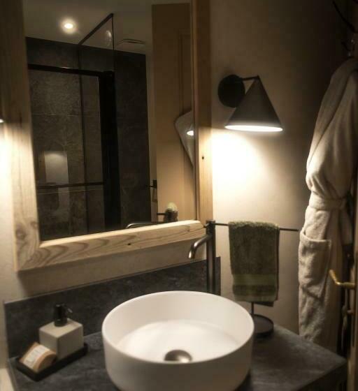 스탠다드 룸, Hôtel Restaurant La Ferme De Cupelin