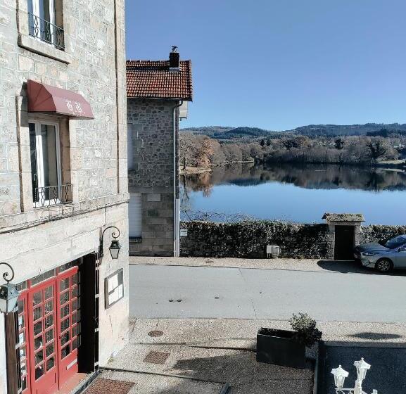 Номер Стандарт с Балконом, Le Bellerive