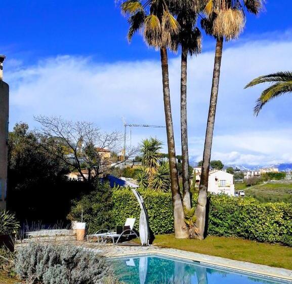 스탠다드 룸, Villa Antoline