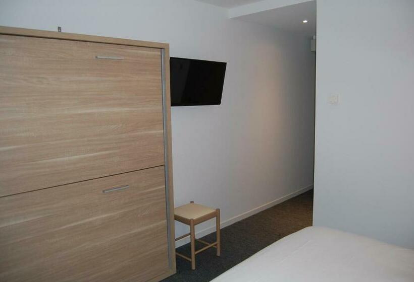 חדר פרמיום לארבעה, Fasthotel Laval