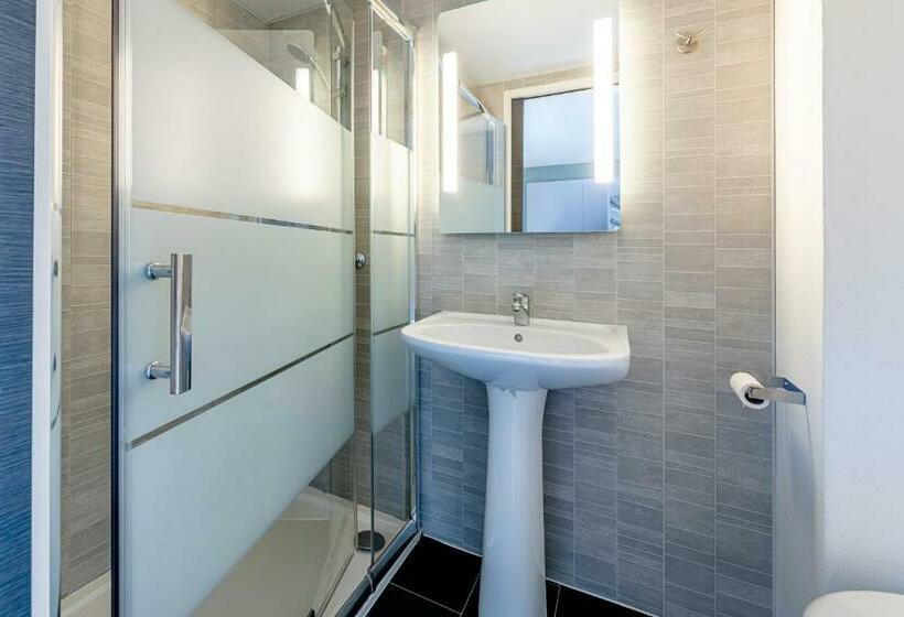 Номер Стандарт, B&b Hotel Bordeaux Le Haillan